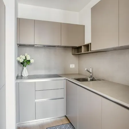 Joivy Chic Studio Close To Tower Apartment Milan